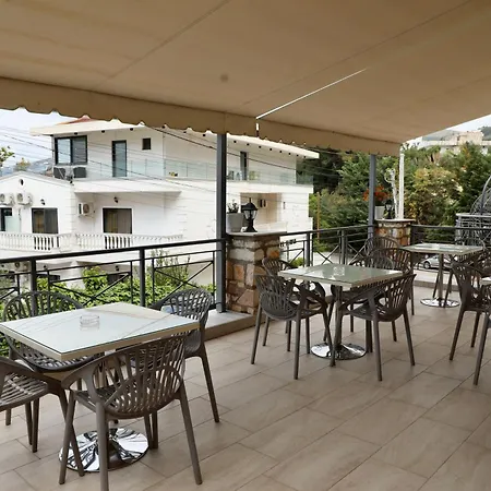Unico Apartmán 3*
