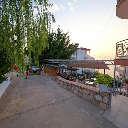 Apartment Unico 3*