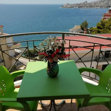 Apartment Unico 3*