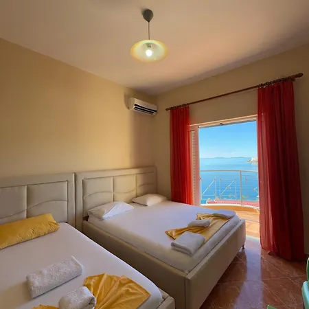 Unico Apartment Sarande