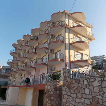 Unico 아파트 Sarandë