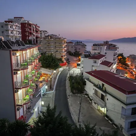 Unico 公寓 Sarandë