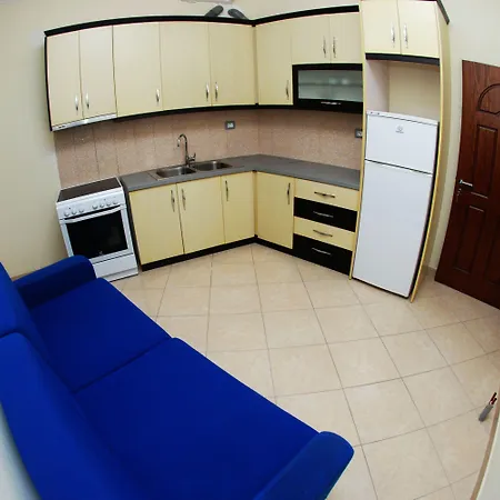 Unico Apartamento Sarandë